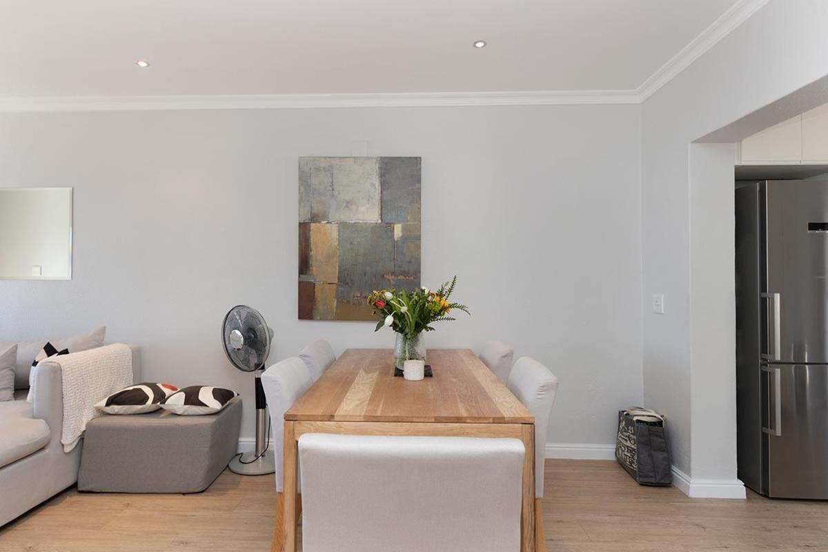 Stunning Sea View Apartment - Camps Bay Cidade Do Cabo Exterior foto